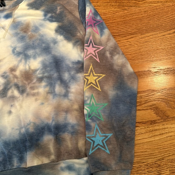 PixieLane cozy long sleeve top w/stars on sleeve womens xs - Picture 2 of 4